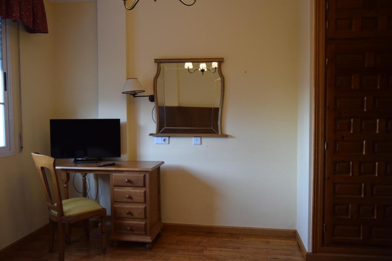 Hotel Las Casitas Del Jardin 투델라데두에로 외부 사진